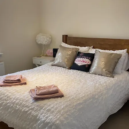 The Cinder Track Hideaway * Whitby